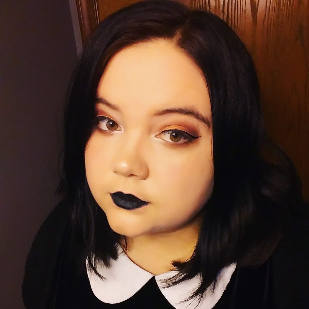 Meet your Posher, Annette